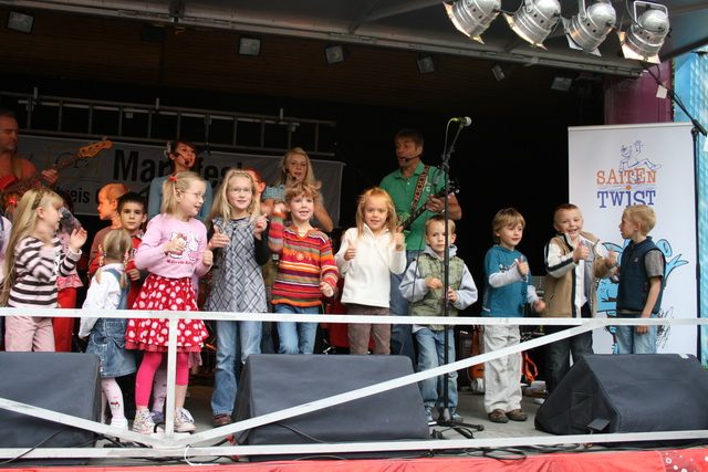 gal/2009/2009 Borbecker Marktfest 06.09/2009 Saitentwist Borbecker Marktfest 06.09. 221.jpg